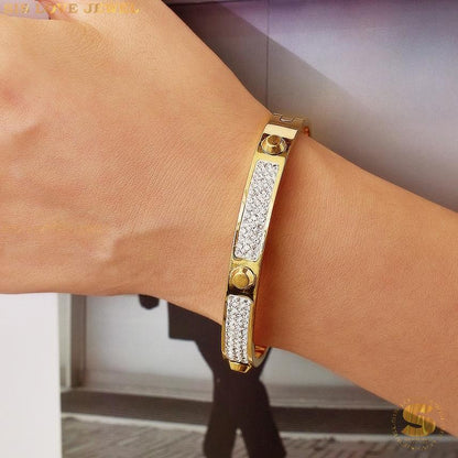 Thick Half Zirconia Bangle H075