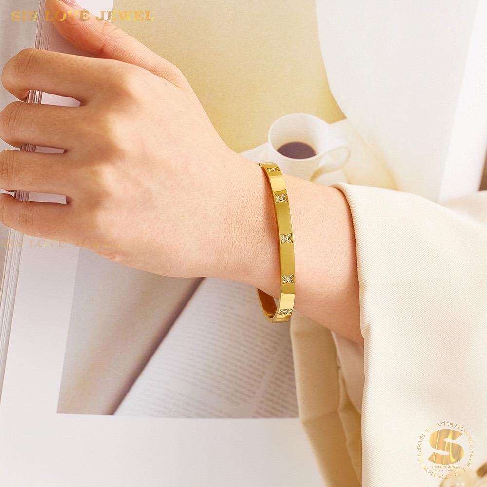 Intertwined Souls Bangle H105