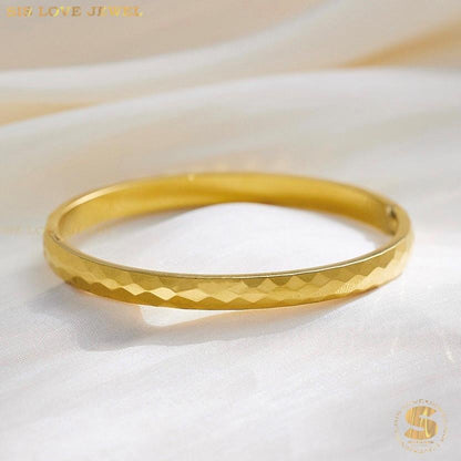 Minimalist Oval Bangle H093 Gold