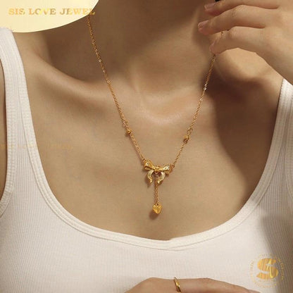 Ribbon Love Pendant Necklace N125