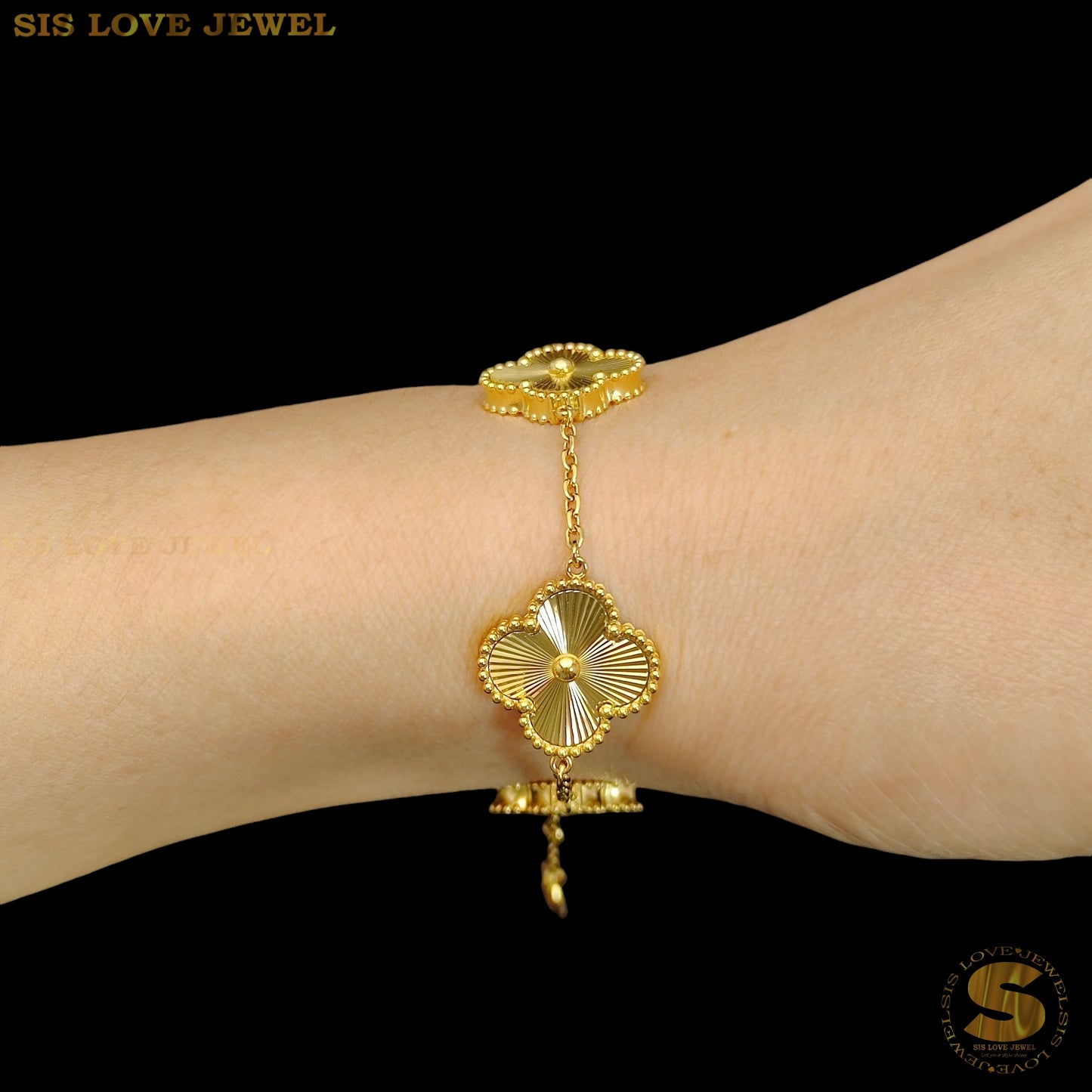 Classic Laser Clover Bracelet B160