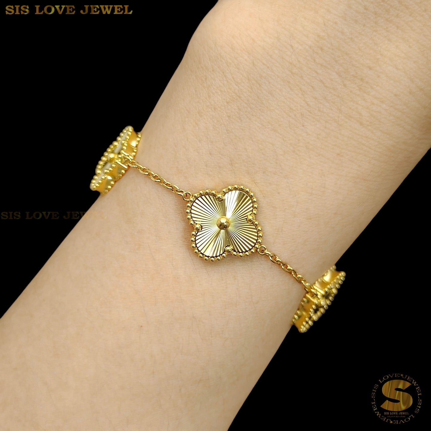 Classic Laser Clover Bracelet B160