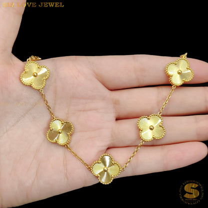 Classic Laser Clover Bracelet B160