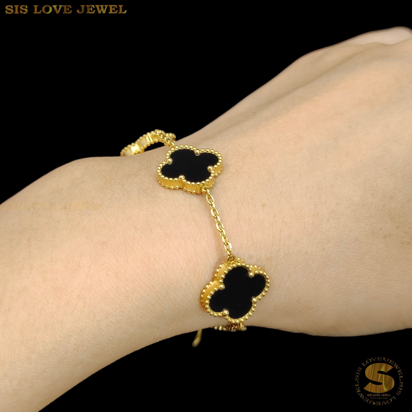 Black Color Clover Bracelet B162