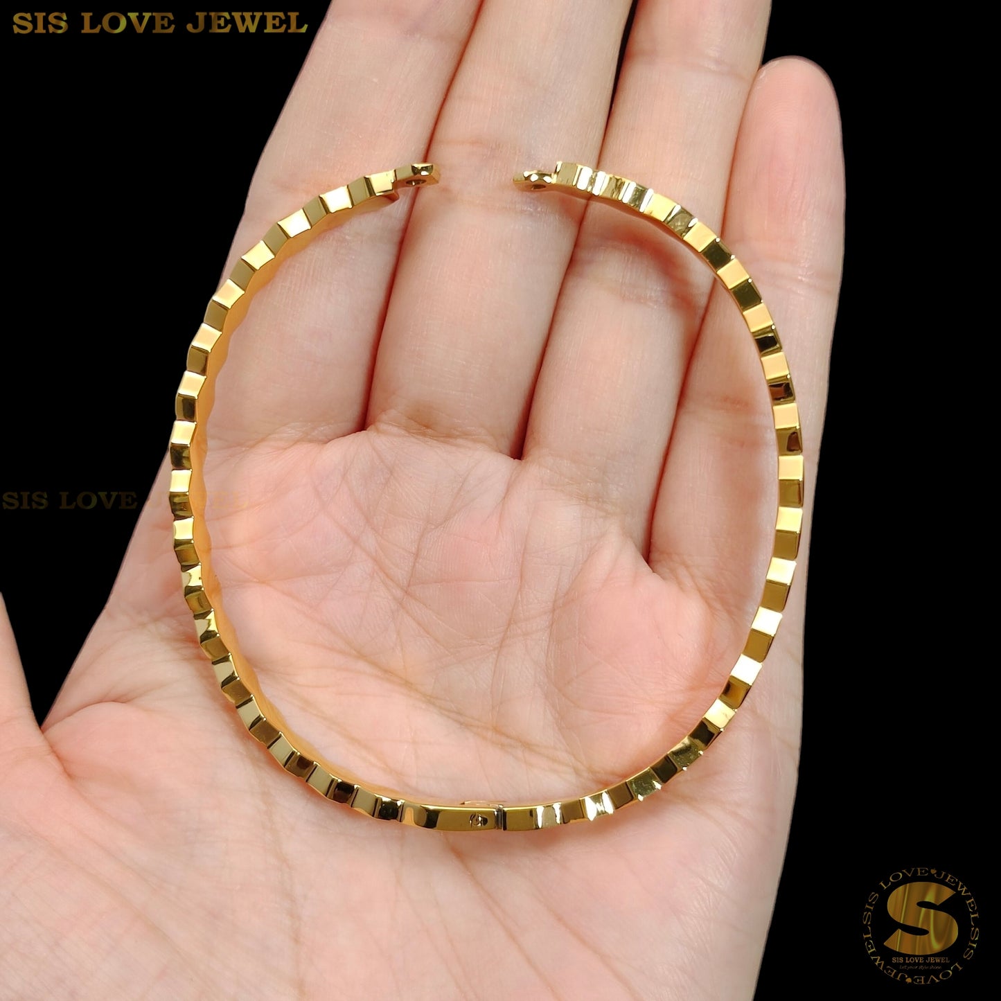 Honeycomb Minimalist Oval Bangle H027