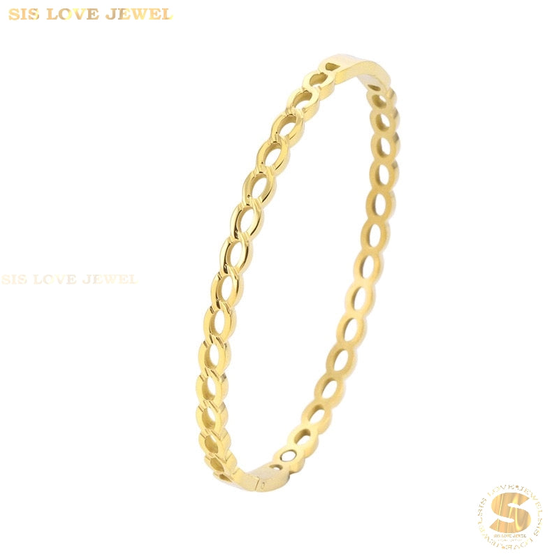 Infinity Oval Bangle H039