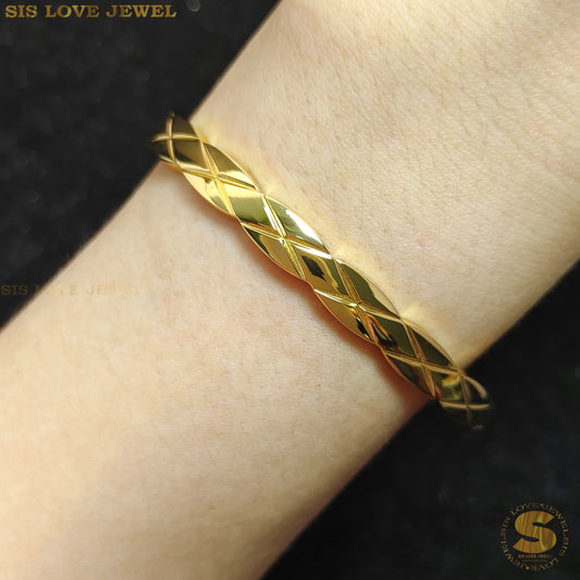 Simple Cross Oval Bangle H046