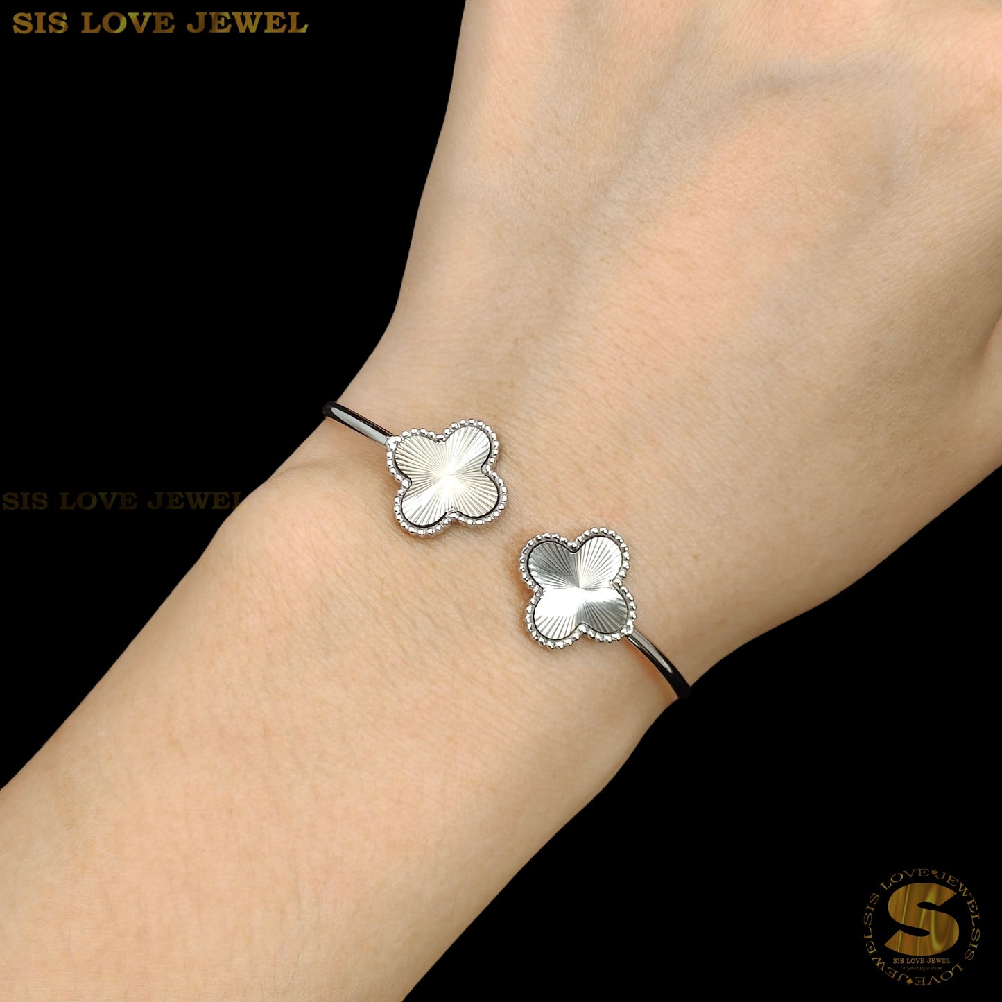 Silver Color Double Clover Oval Bangle H151