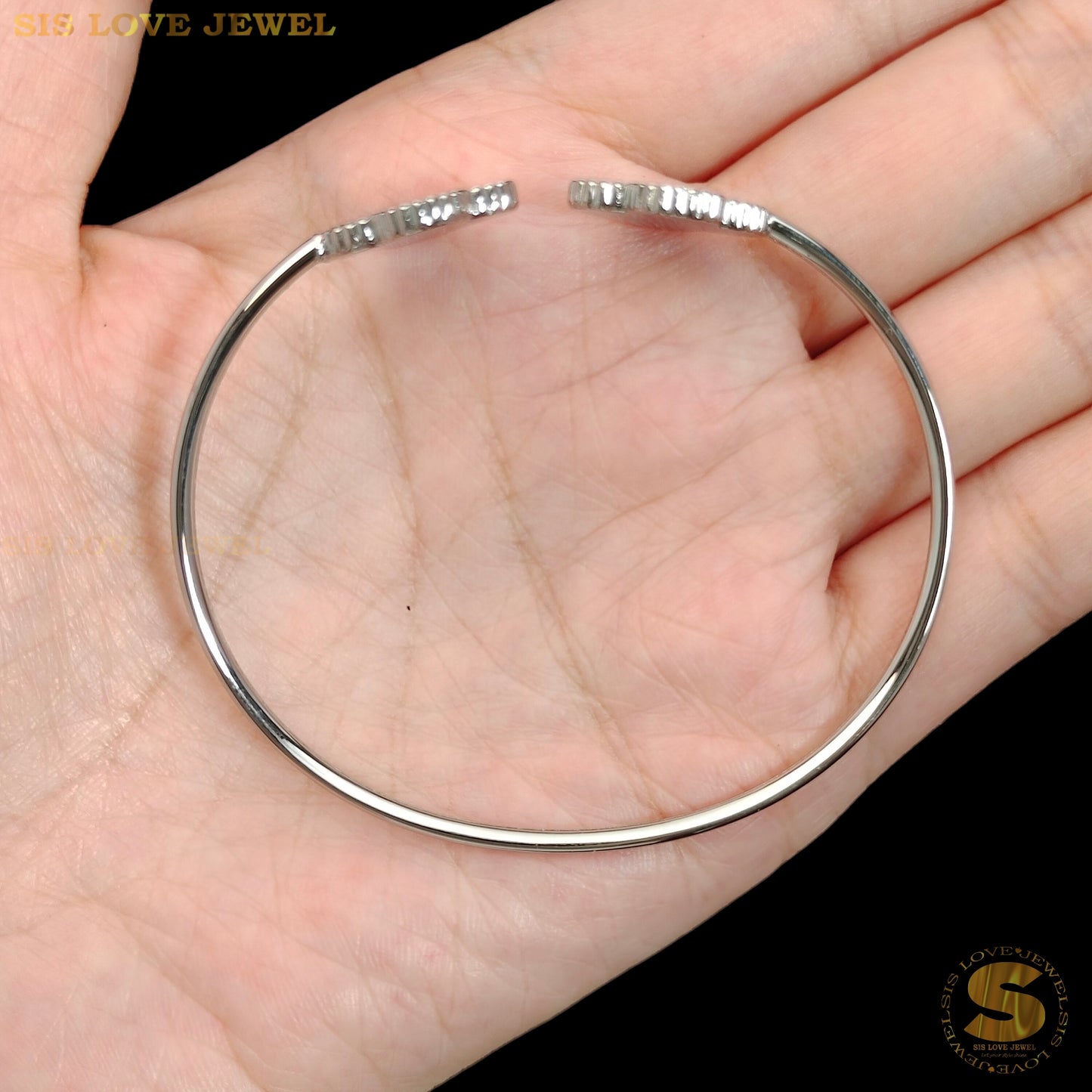 Silver Color Double Clover Oval Bangle H151