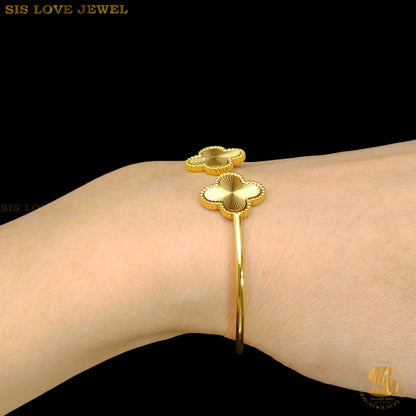 Double Clover Oval Bangle H151