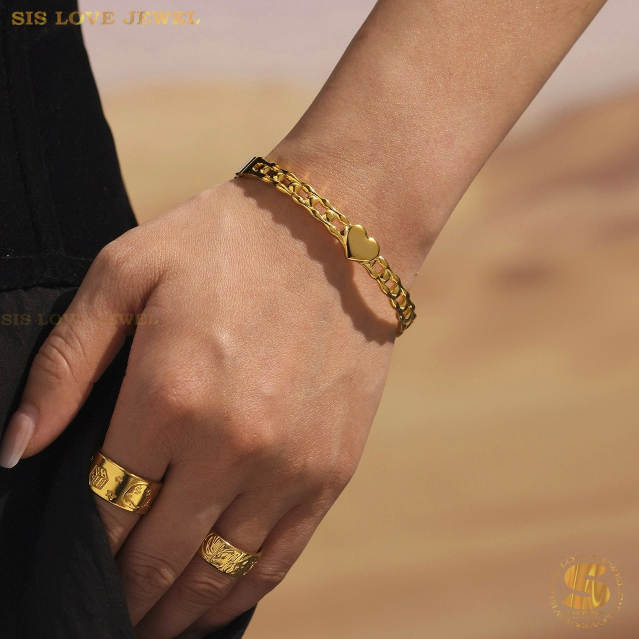 Elegant Love Bangle H166