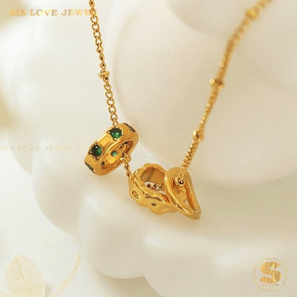 3 Rings Pendant Necklace N076