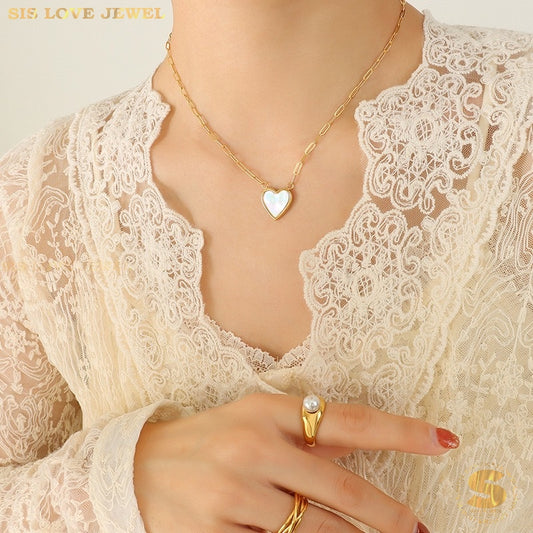 Shell & Love Pendant Paperclip Necklace N108