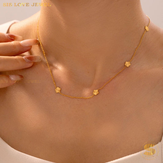 Gilded Harmony Flower Necklace N141