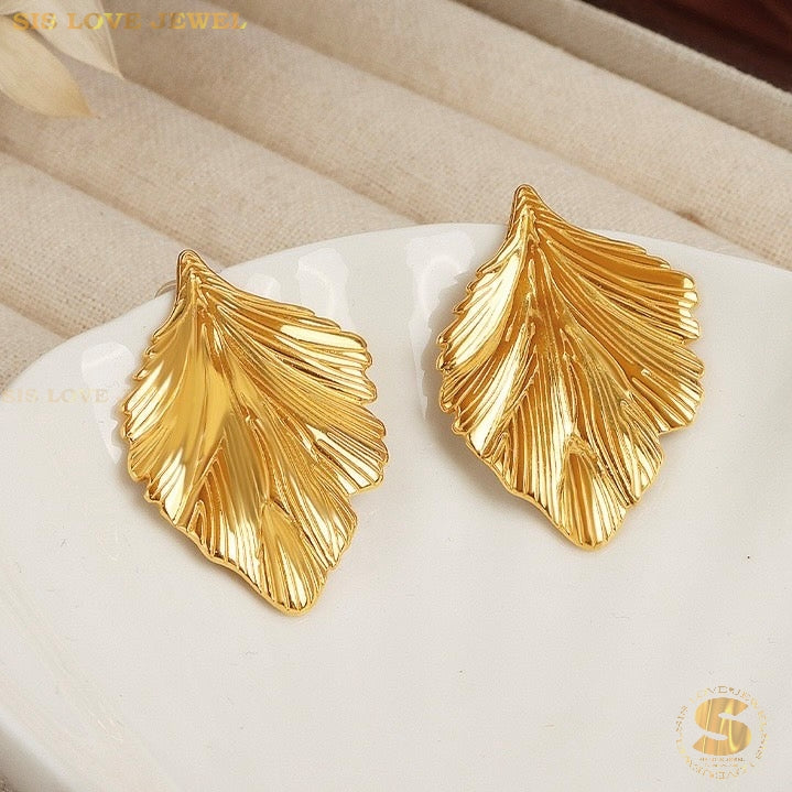 Dainty Leaf Hoop Earrings S029