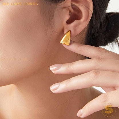 Geometric Triangle Stud Earrings S048