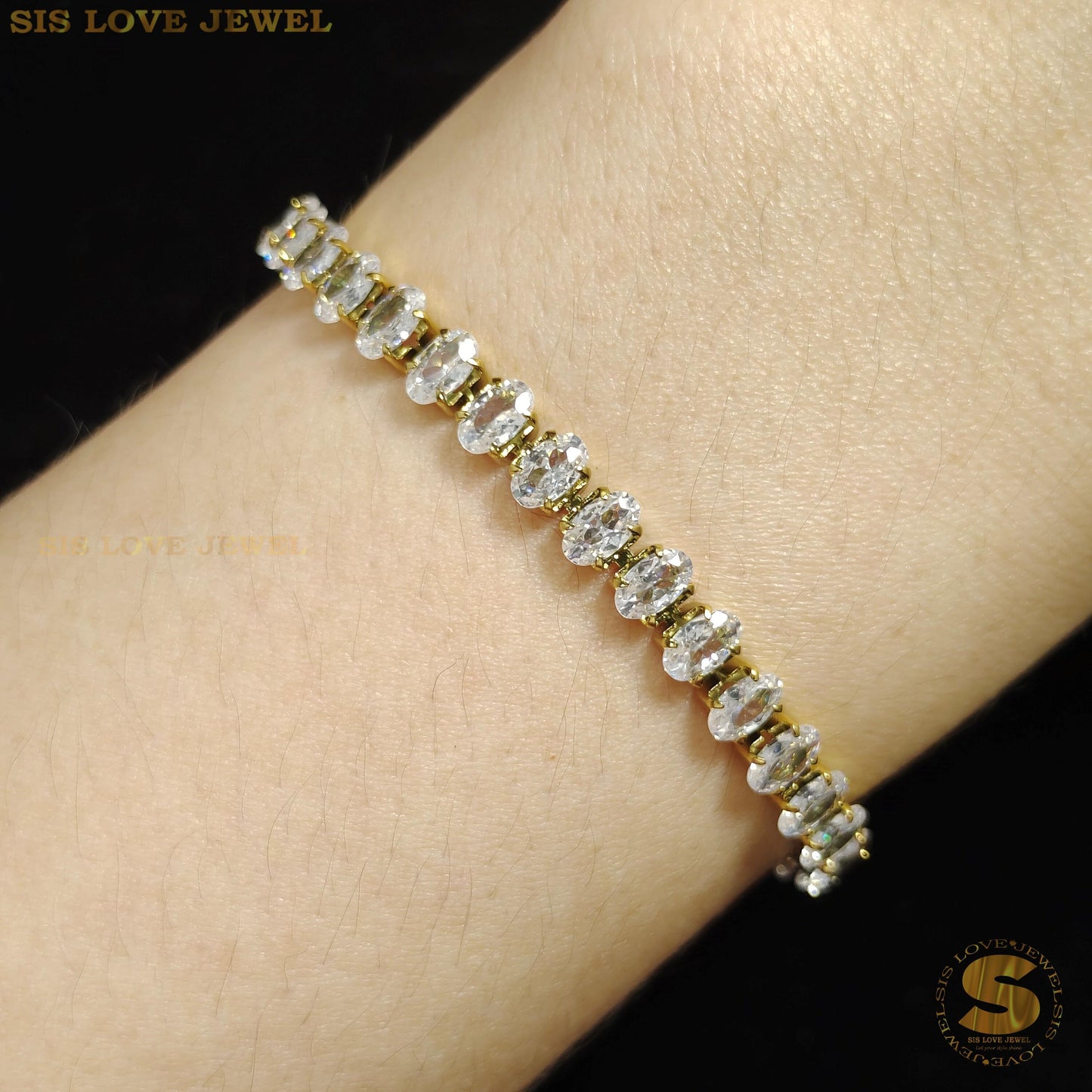 White Zirconia Gold Plated Bracelet B044 White