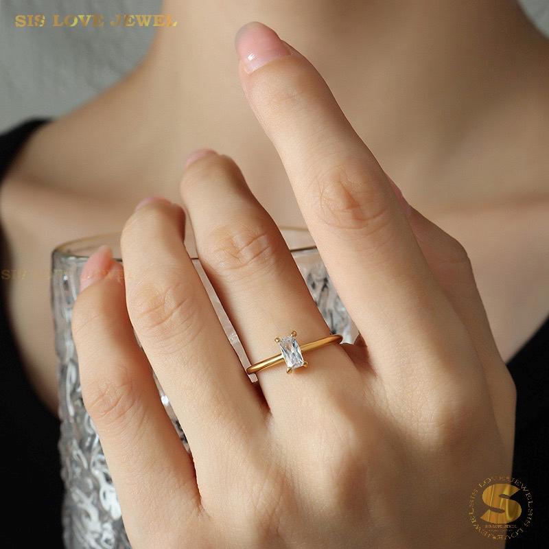 Square Cubic Zirconia Ring R101