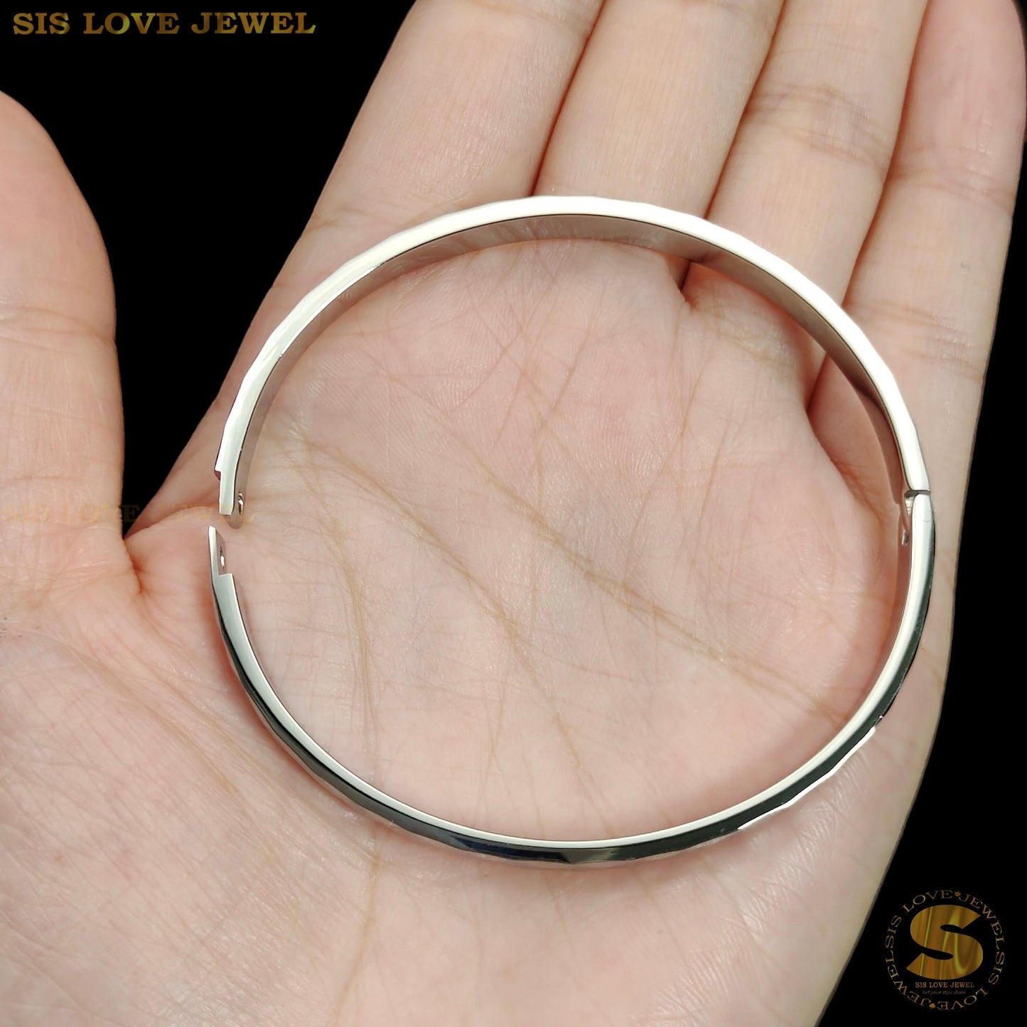 Silver Color Simple Oval Bangle H093