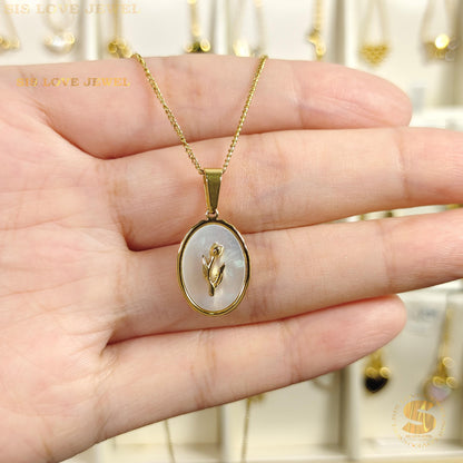 Tulip Shell Pendant Necklace N059