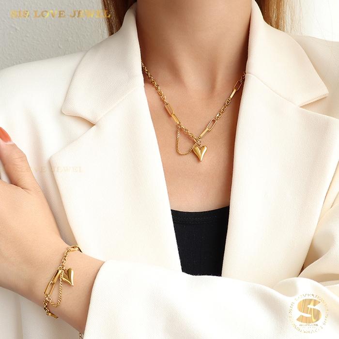Gold Plated Love Pendant Necklace N068