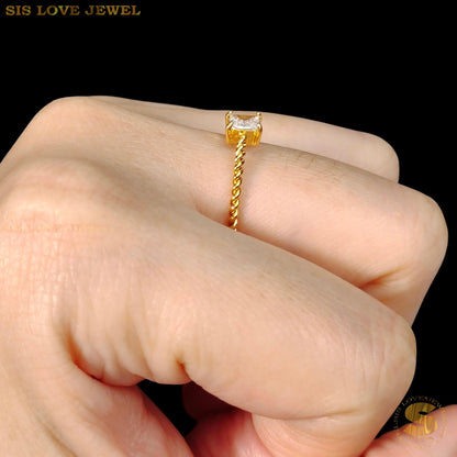 Diamond Zirconia Ring R124