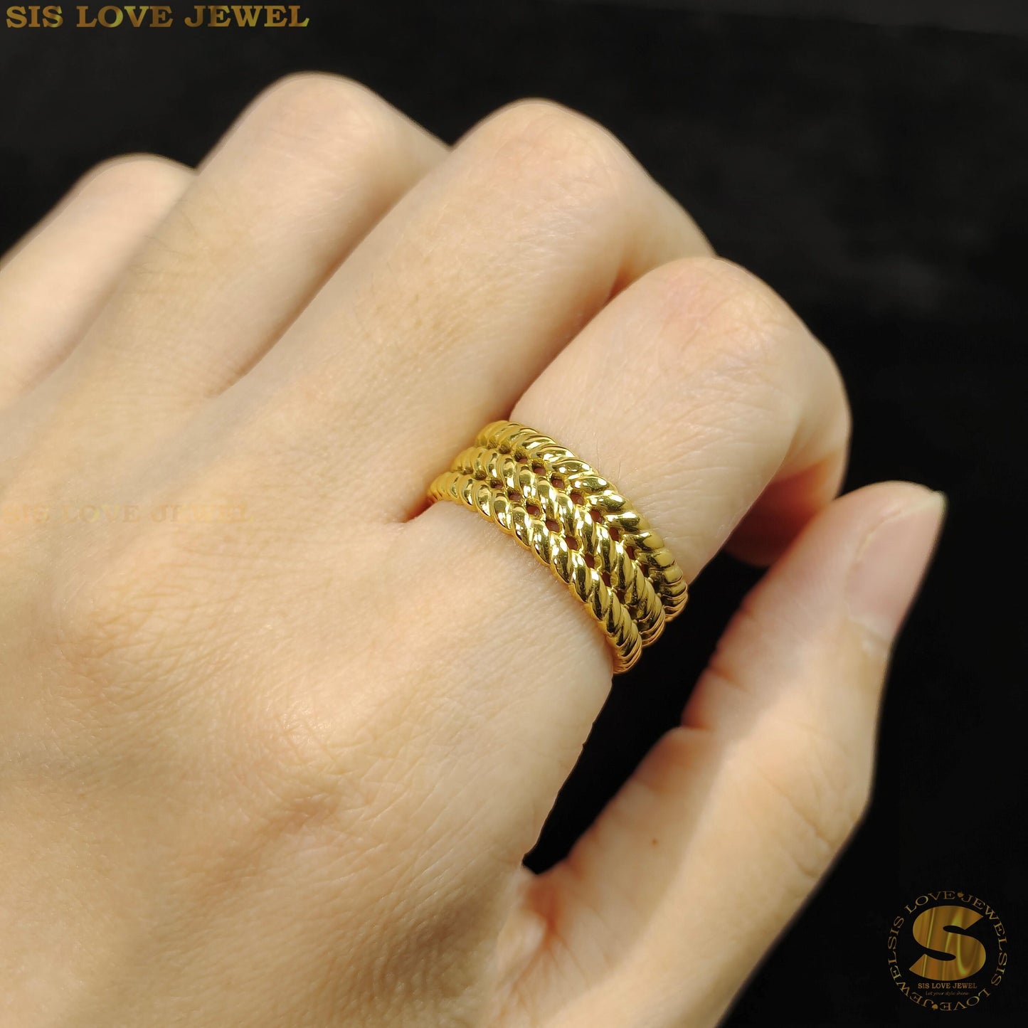 Radiant Touch Ring R055