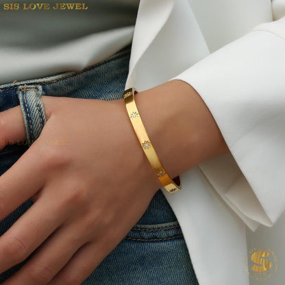 Star Oval Bangle B047 Gold