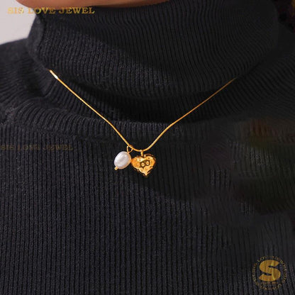 Strawberry Pearl Necklace N149