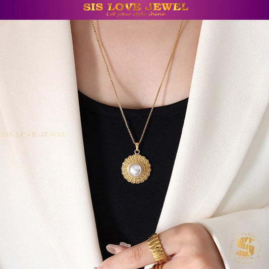 Long Pearl Pendant Necklace N092