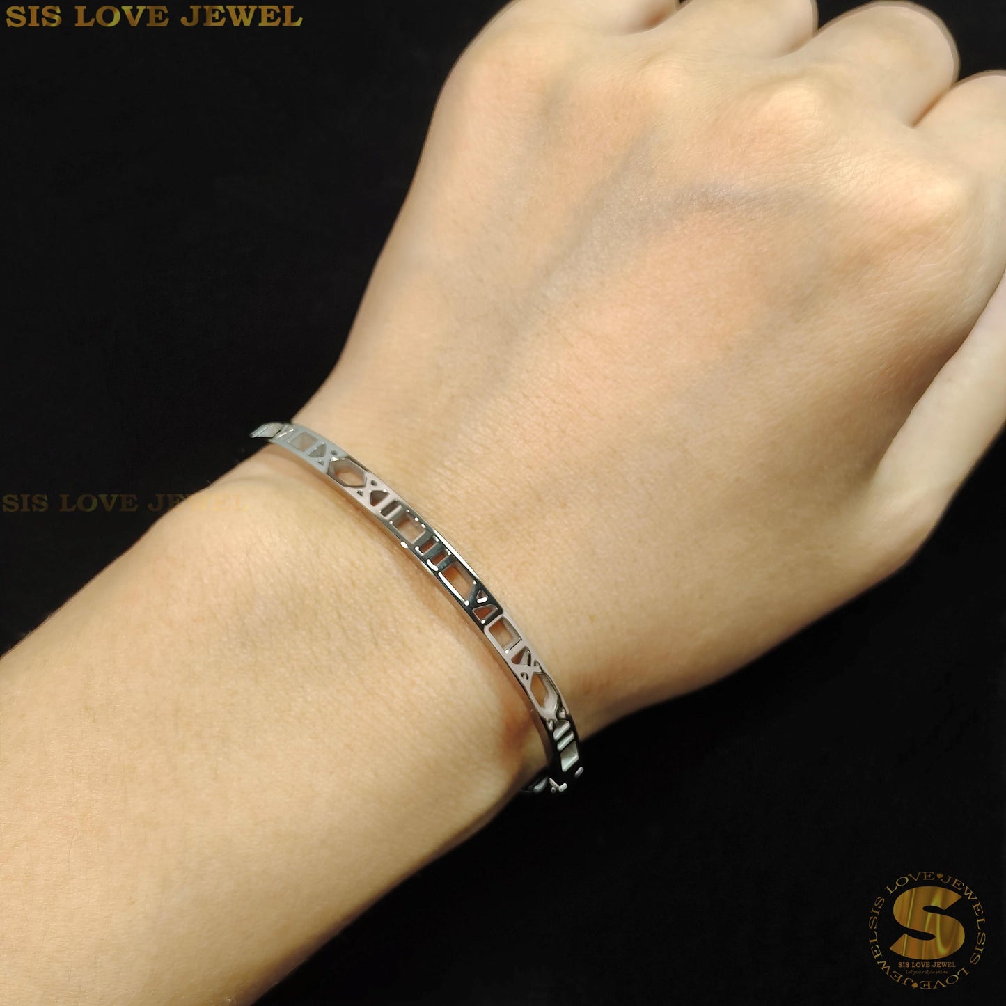 Timeless Roman Whisper Bangle H036 Silver