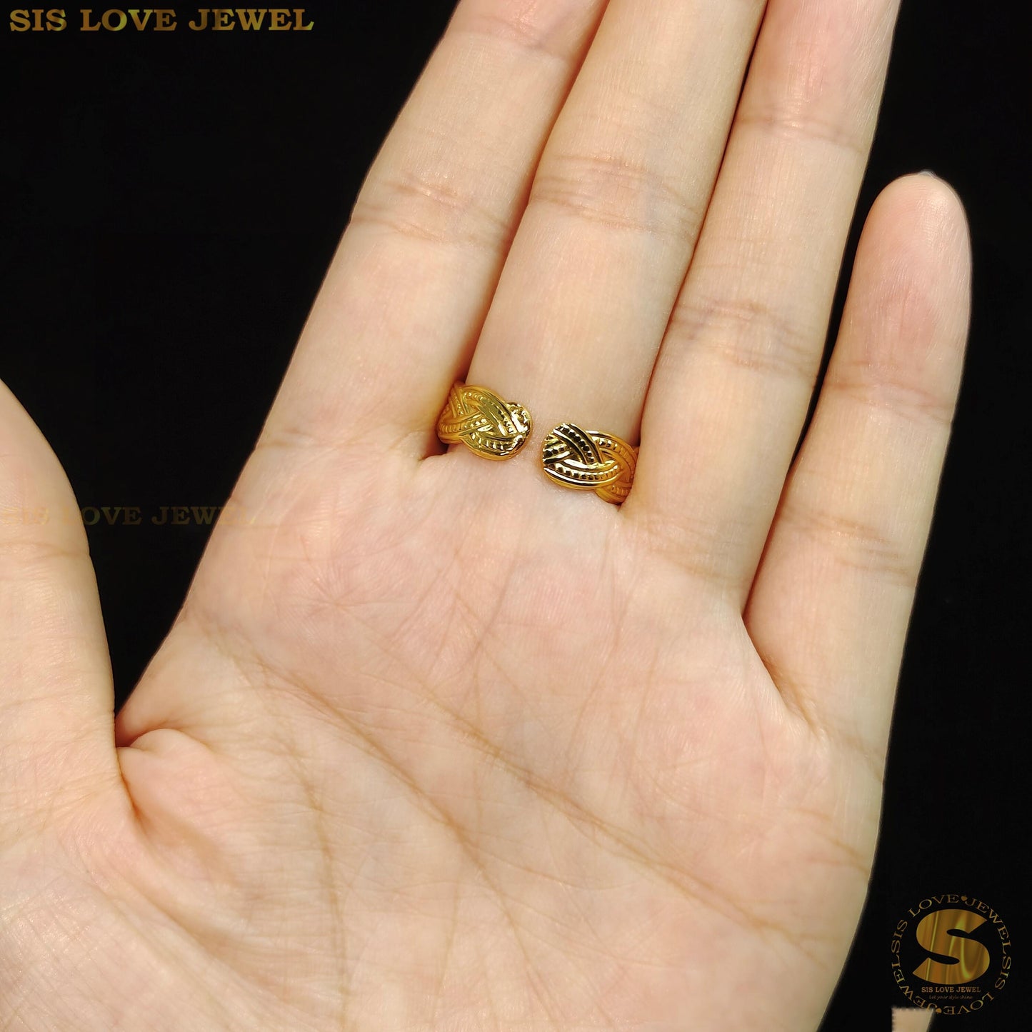 Simple Twisted Adjustable Ring R078