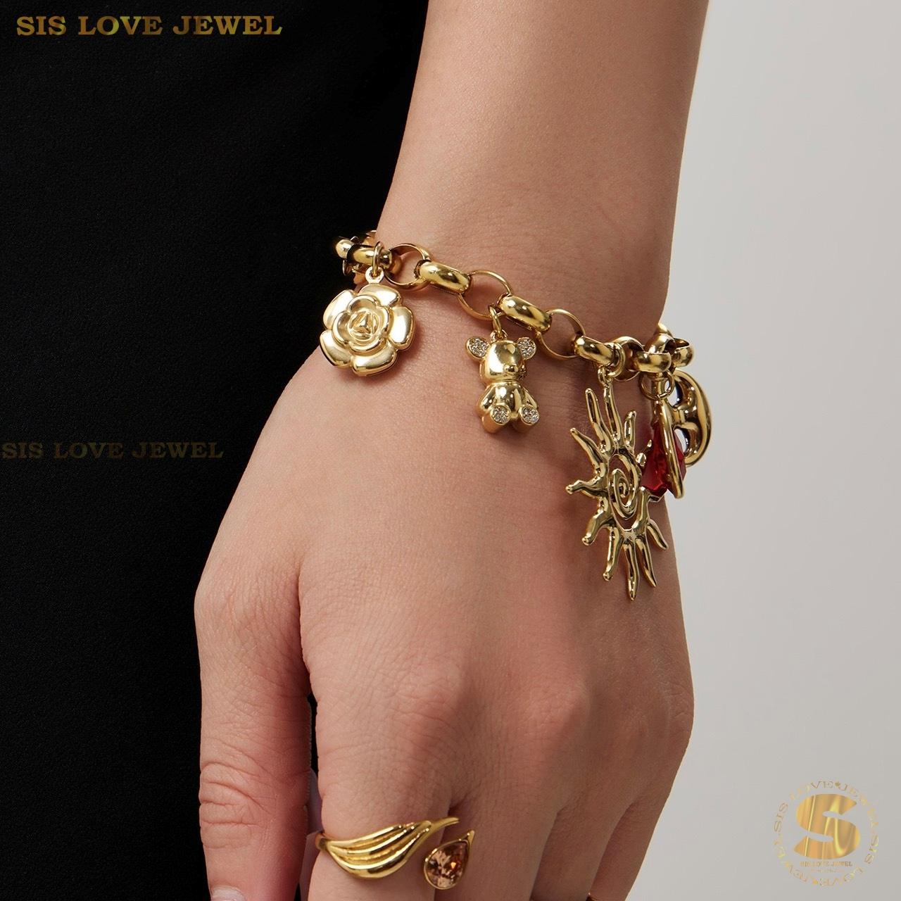 Edgy Sun Bear Charm Bracelet B265