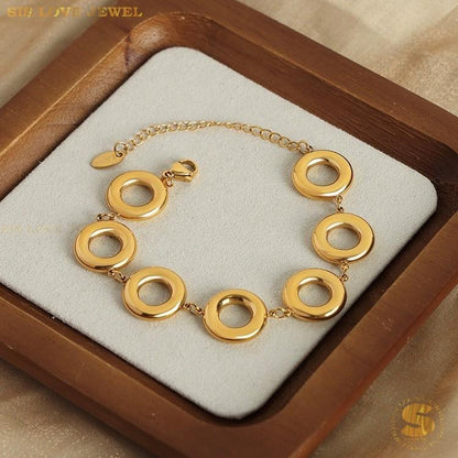 Dainty Donut Bracelet B133