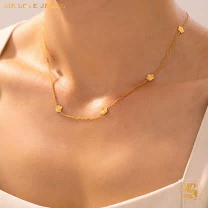 Gilded Harmony Flower Necklace N141