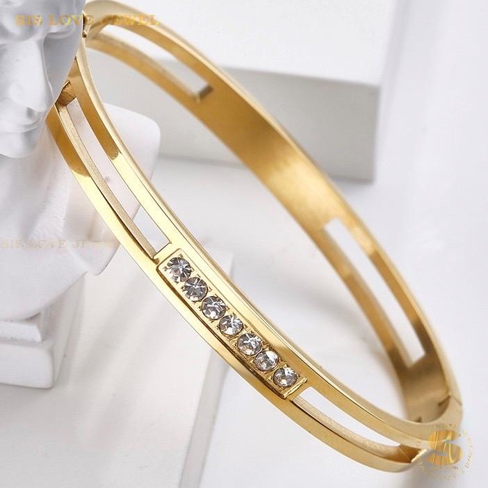 Zircon Oval Bangle H053