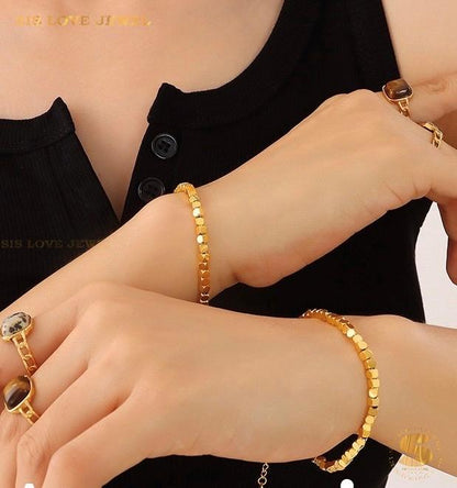 Cube Charm Bracelet B062