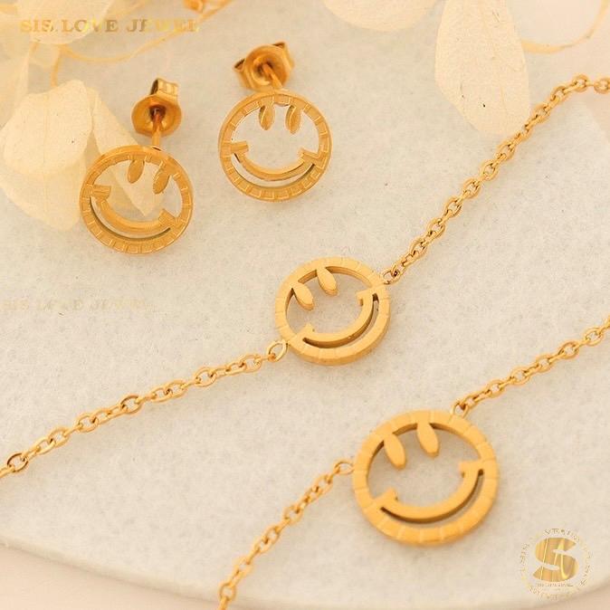 Minimalist Smiley Face Set