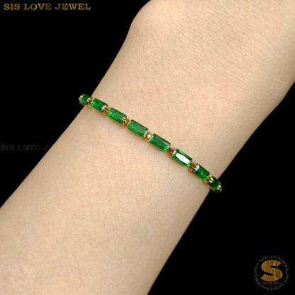 Green Color Cubic Zirconia Bracelet B094