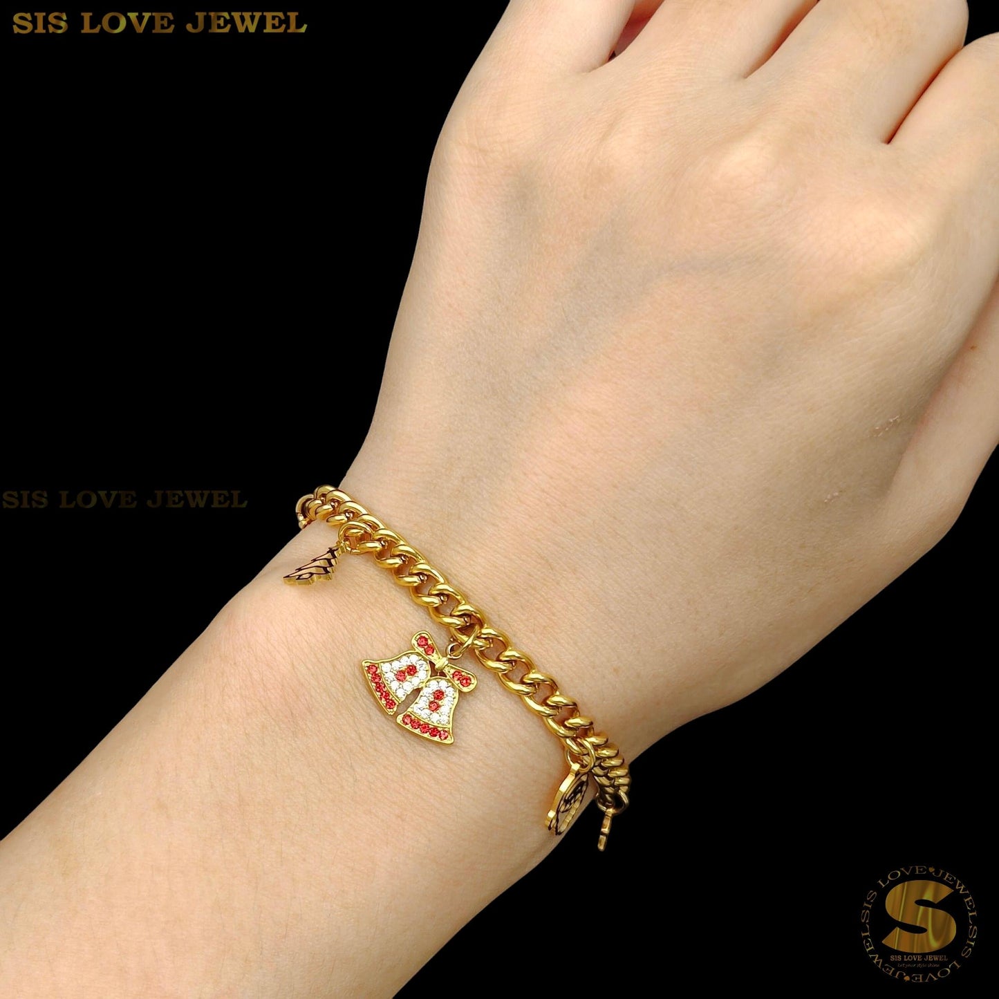 Christmas Charm Bracelet B195