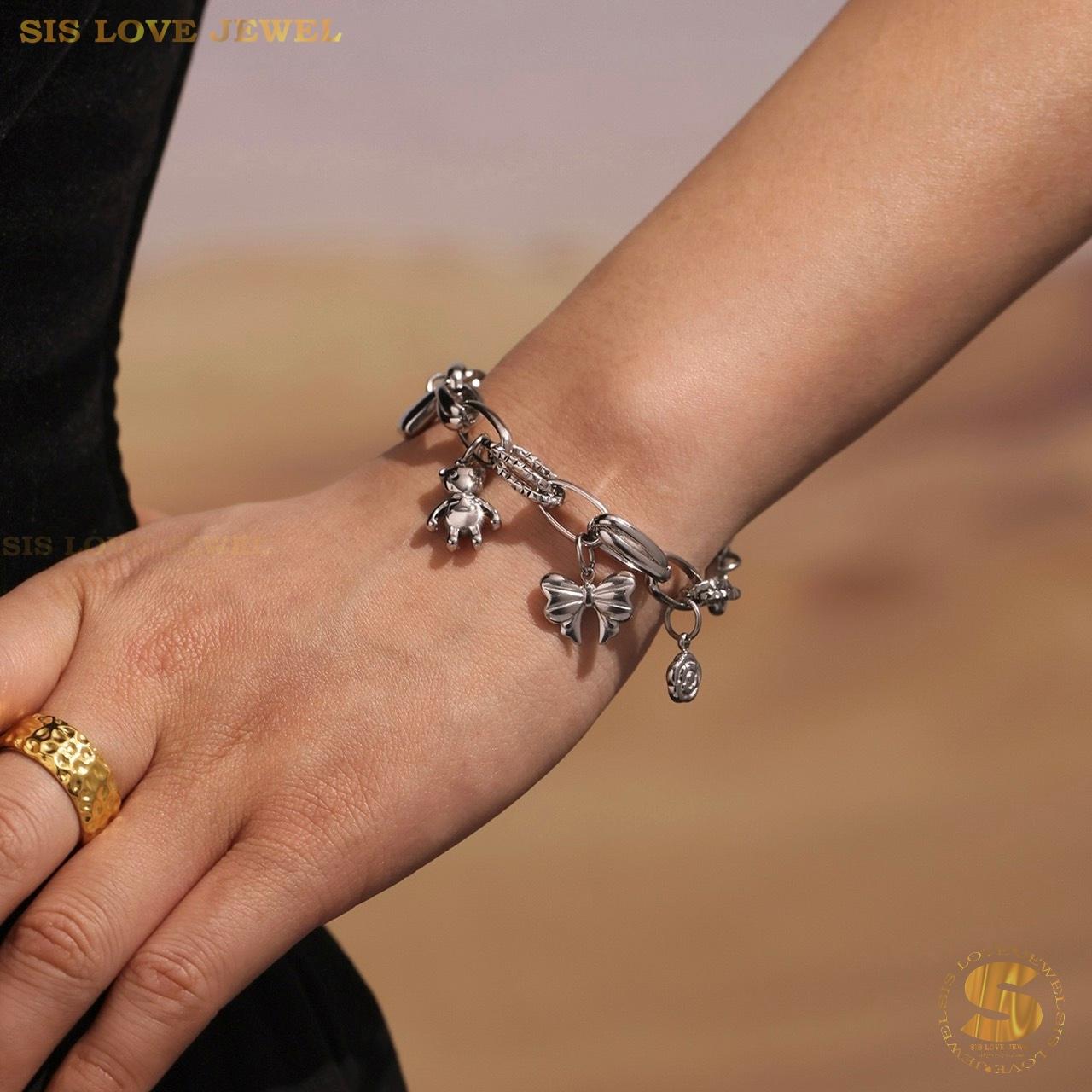 Statement Chunky Charm Bracelet B254