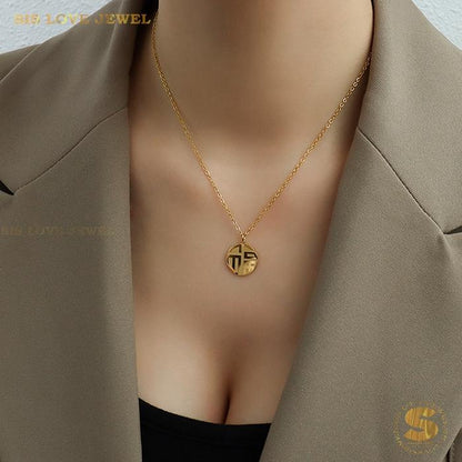 Gold Plated Fu Pendant Necklace N046