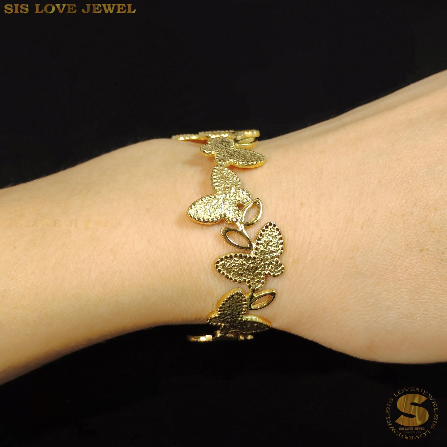 Butterfly Adjustable Bangle H130