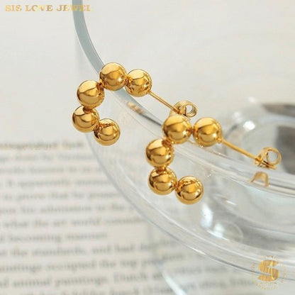 Minimalist C Shapel Halo Studs S024