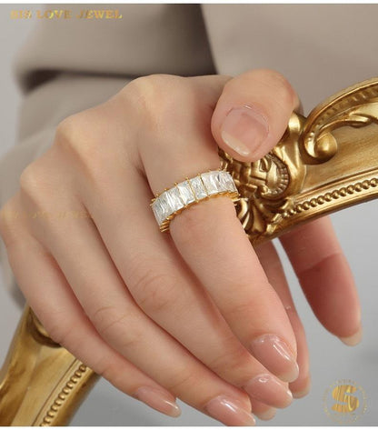 Full Cubic Zirconia Ring R088