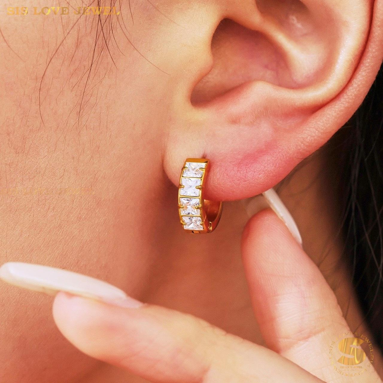 Luminous Love Zirconia Hoops Earrings S050
