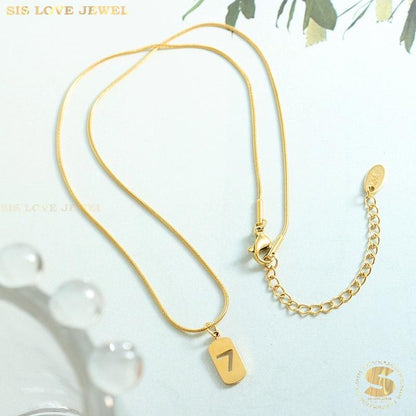 Lucky 7 Pendant Gold Plated Necklace N009