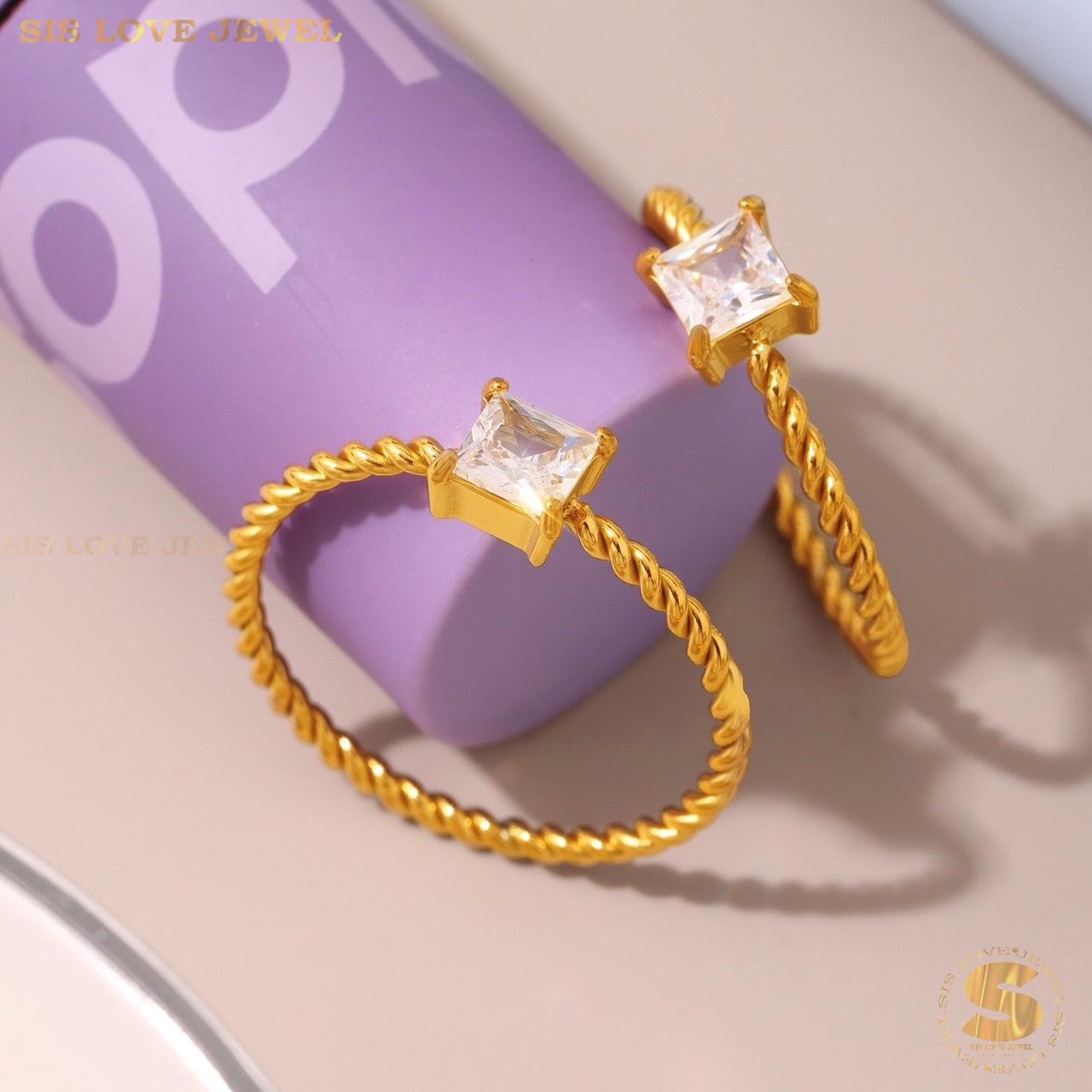 Diamond Zirconia Ring R124