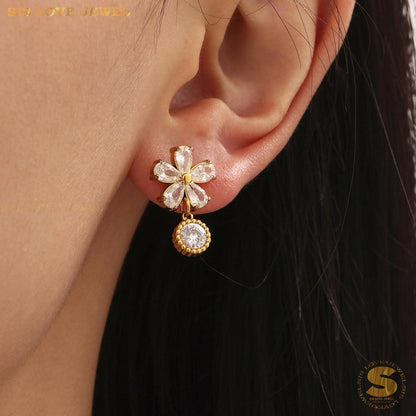 Sparkling Flower Drop Earrings S049