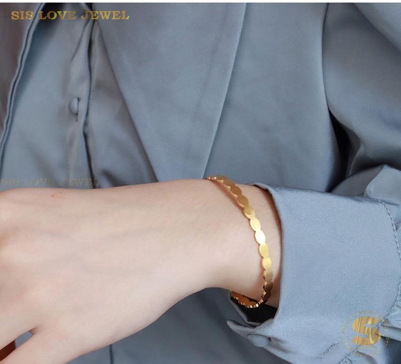 Adjustable Minimalist Bangle H009
